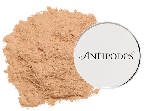 Antipodes Performance Plus Mineral Foundation Light Yellow 02